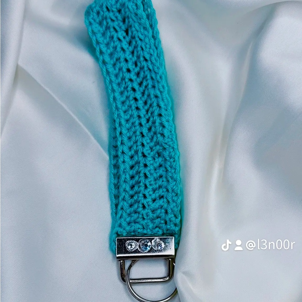 Crocheted Key Holder - Picture 3 of 5